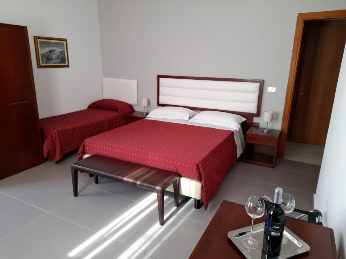 Siracusa Breakfast & Rooms Syracuse Ngoại thất bức ảnh