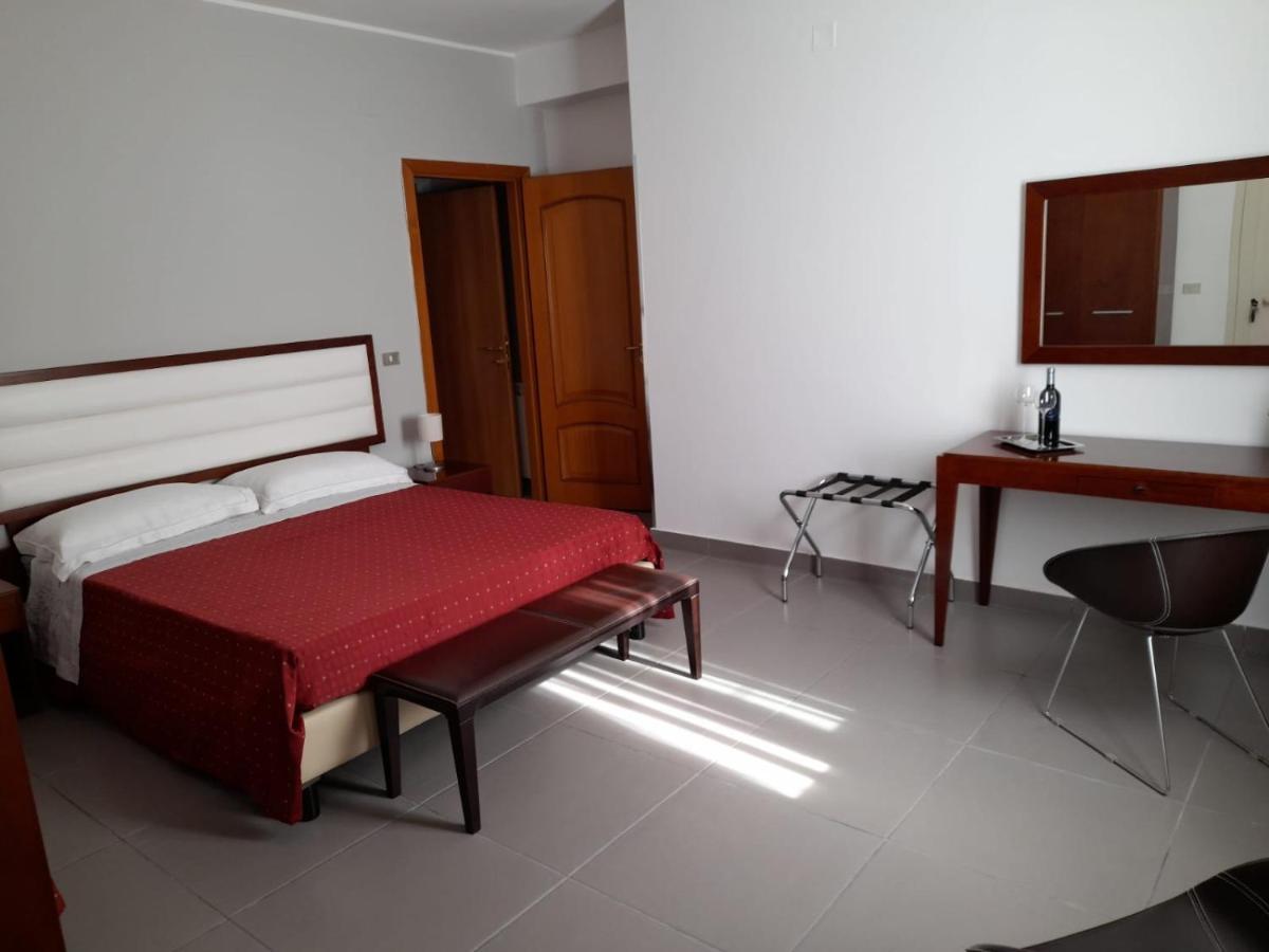 Siracusa Breakfast & Rooms Syracuse Ngoại thất bức ảnh